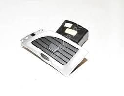 SAĞ YAN HAVALANDIRMA IZGARASI