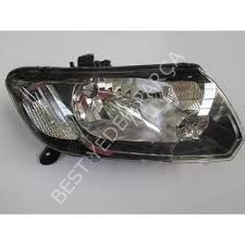 OE 260106813R-SAĞ FAR SANDERO