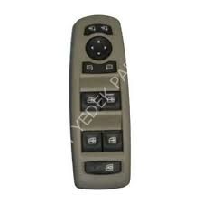 OEM 809610018R-SOL ÖN CAM DÜĞMESİ