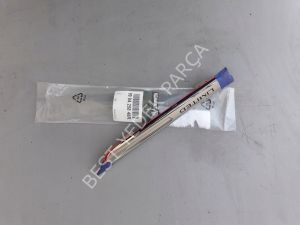 OEM 990425848R-SAĞ ÇAMURLUK BANDI MEGANE IV