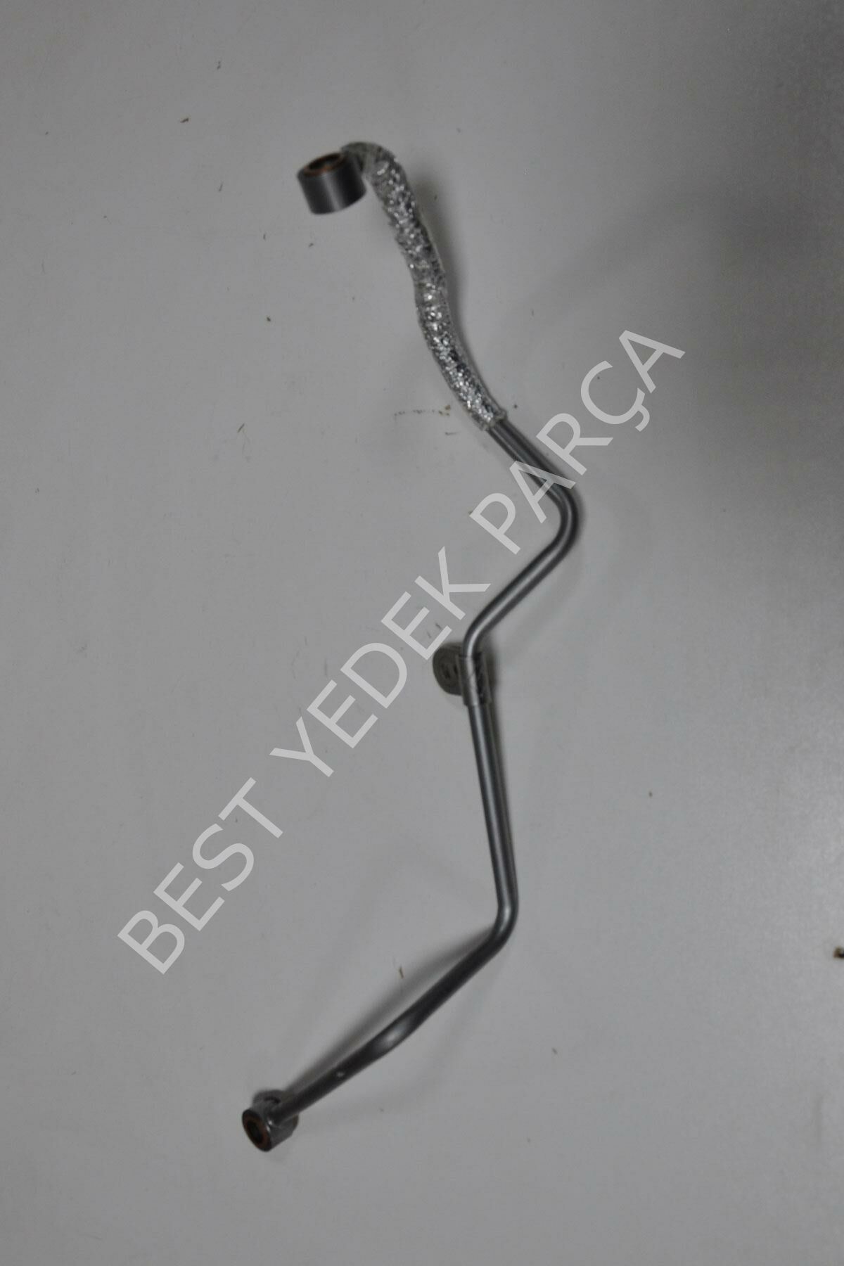OE 151923552R-TURBO YAĞLAMA BORUSU MASTER III