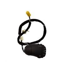 OE 8200969681-DİREKSİYON RADYO KUMANDASI DUSTER I