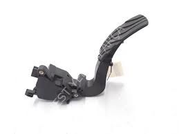 OEM 180026830R-HIZ PEDAL KAPTÖRÜ MEGANE IV