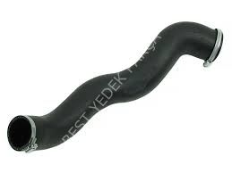 OE 8200522977-TURBO HORTUMU (INTERCOOLER)