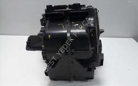 OE 272705649R-KALORİFER KUTUSU